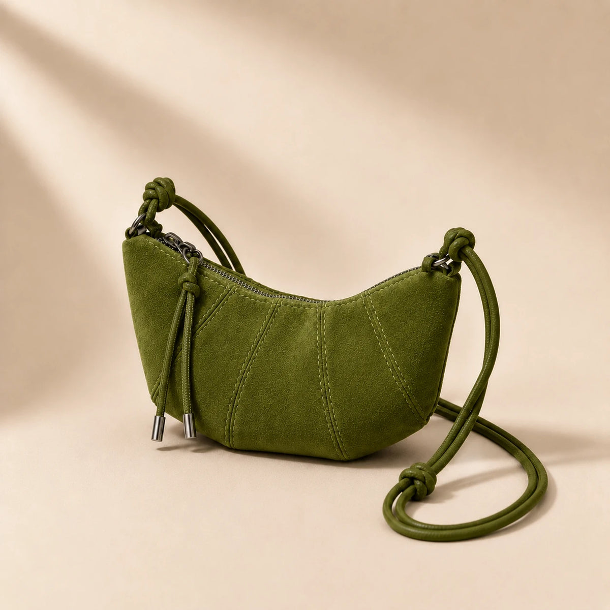Ari Shoulder Bag