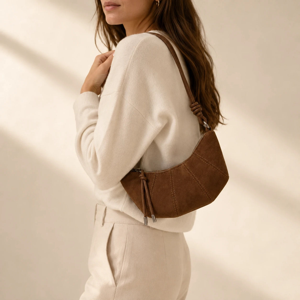 Ari Shoulder Bag