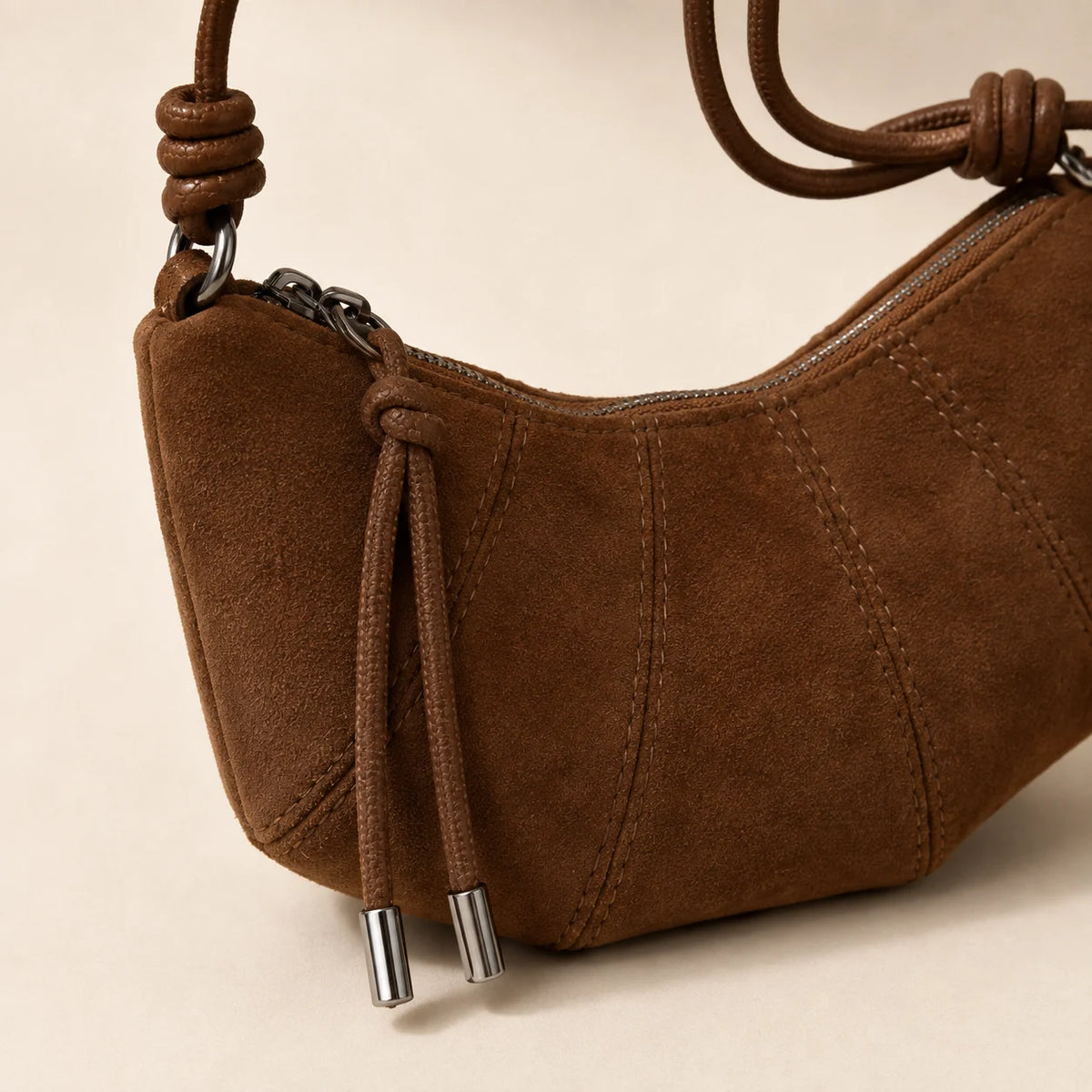 Ari Shoulder Bag