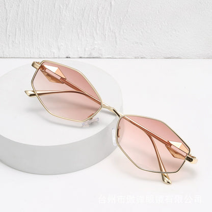 Lunor Hex Shades