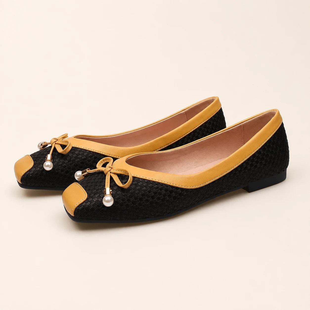 Elia Bow Flats