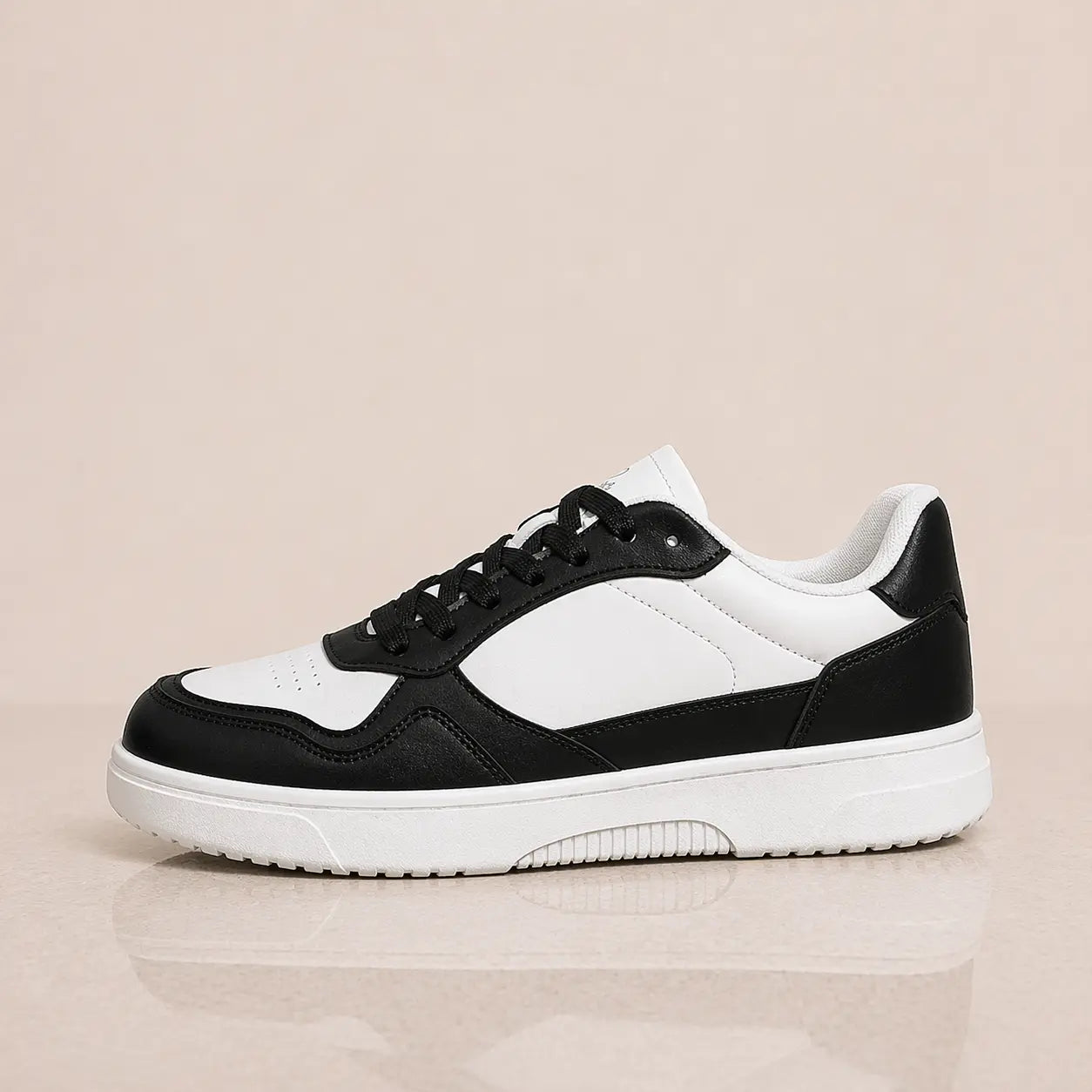 Valen Court Sneakers